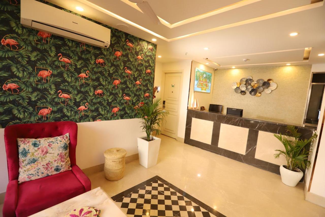 Hotel Mayur At Cr Park
